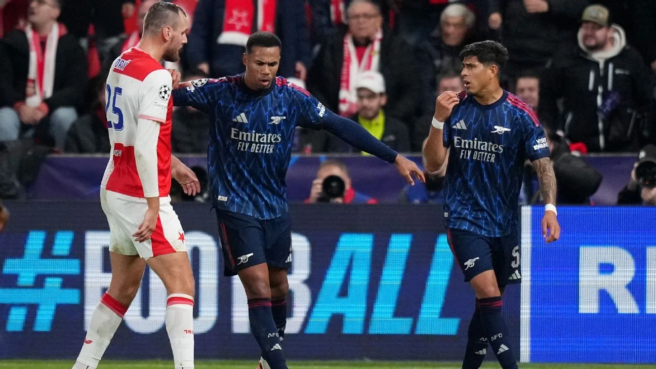 Titularidad y estreno de Hincapie en Champions con Arsenal